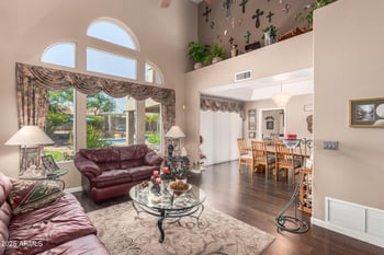 4648 W Misty Willow Ln, Glendale, AZ 85310