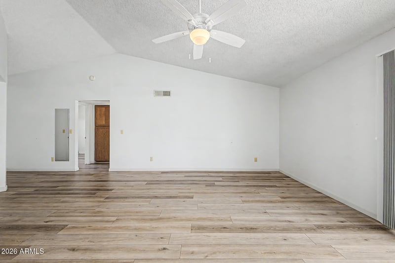 4649 E Cheyenne Dr, Phoenix, AZ 85044