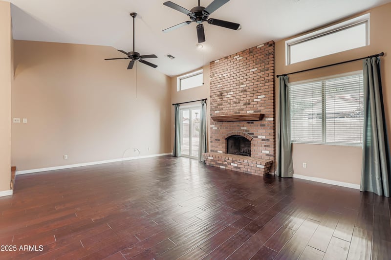 465 Halifax St, Mesa, AZ 85203