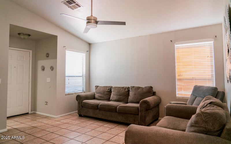 4650 86th Dr, Phoenix, AZ 85037