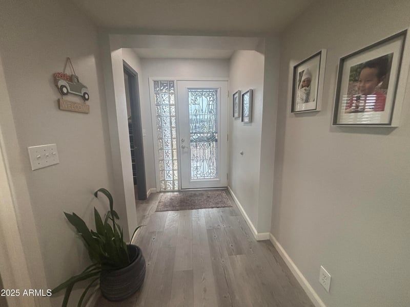 4651 Dolphin Ave, Mesa, AZ 85206