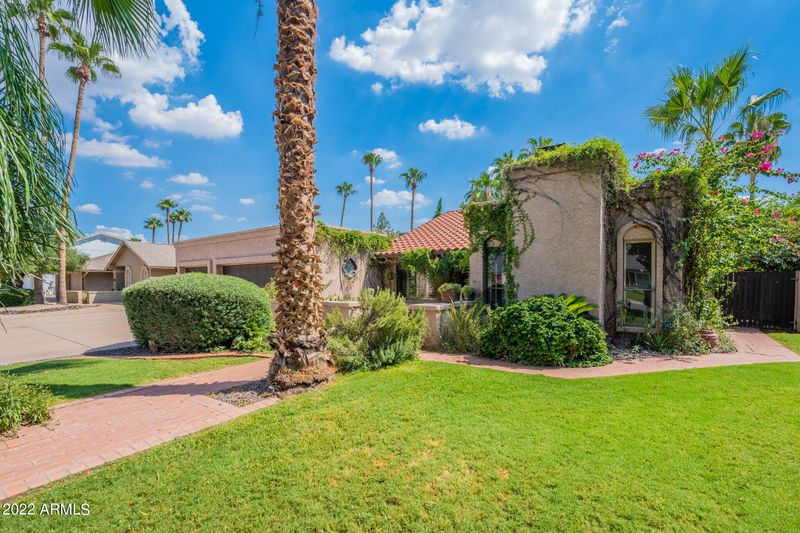 4651 E Beverly Ln, Phoenix, AZ 85032
