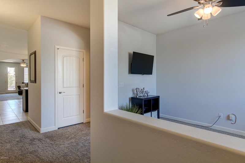 4651 E Sodalite St, San Tan Valley, AZ 85143