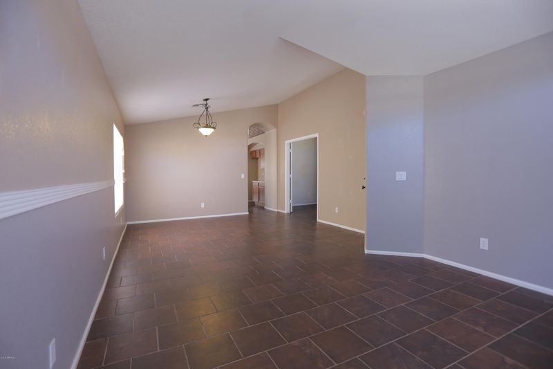 4651 E Torrey Pines Ln, Chandler, AZ 85249