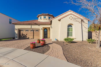 4652 29th St, Phoenix, AZ 85016