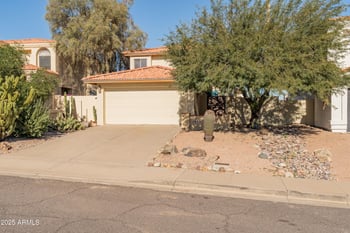 4652 Piedmont Rd, Phoenix, AZ 85044