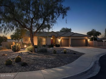 4652 Villa Linda Dr, Glendale, AZ 85310