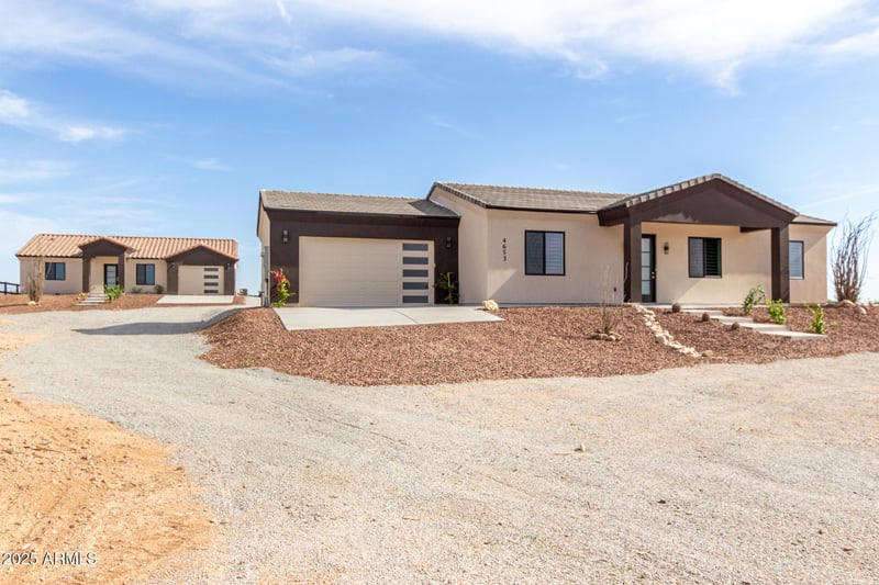 4653 337th Ave, Tonopah, AZ 85354