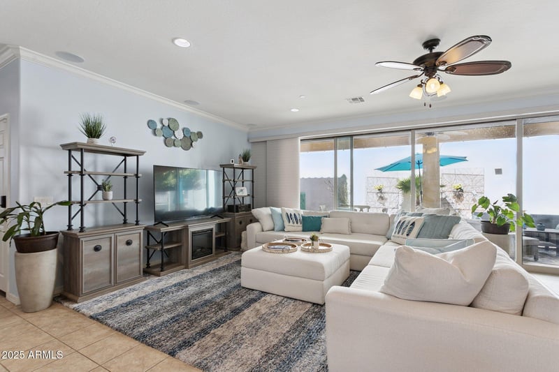 4654 Tierra Buena Ln, Phoenix, AZ 85032