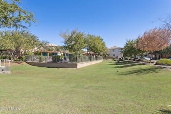 4654 Tierra Buena Ln, Phoenix, AZ 85032
