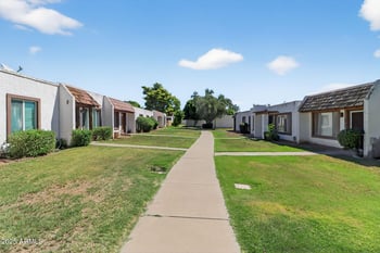 4654 Tuckey Ln, Glendale, AZ 85301