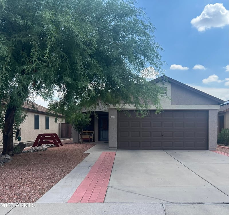 4655 87th Ave, Phoenix, AZ 85037