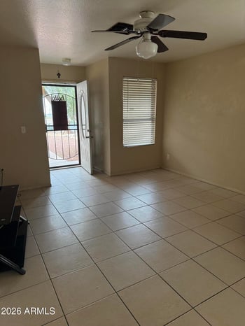 4655 87th Ave, Phoenix, AZ 85037