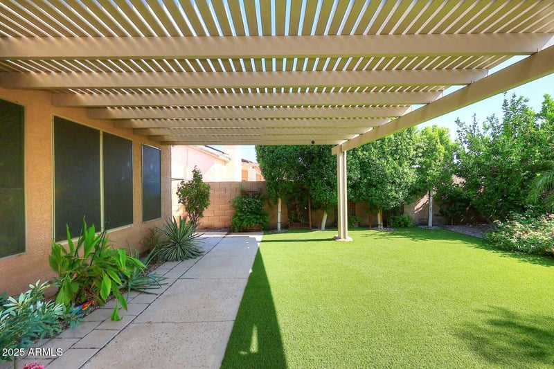 4655 Fallen Leaf Ln, Glendale, AZ 85310