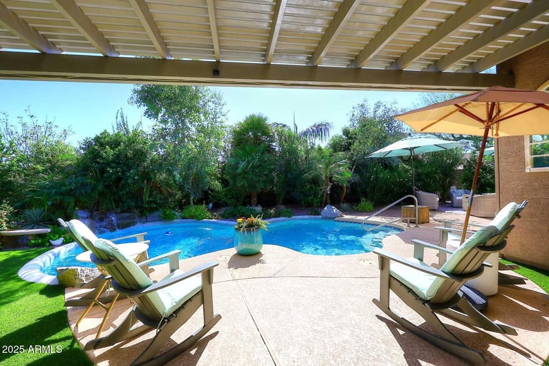 4655 Fallen Leaf Ln, Glendale, AZ 85310