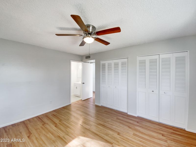 4655 N 21st Ave, Phoenix, AZ 85015