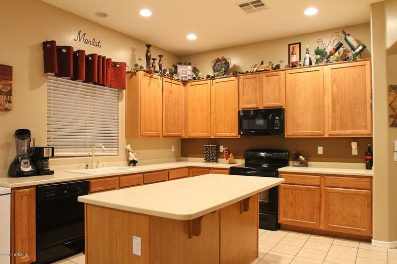 4660 S Marble St, Gilbert, AZ 85297