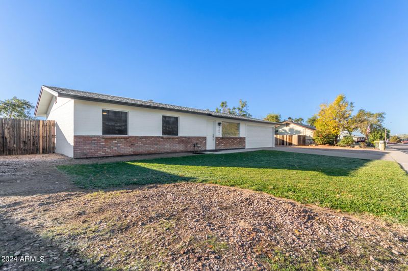 4661 E Gary St, Mesa, AZ 85205