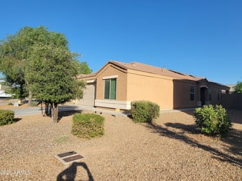 4661 Jadeite Dr, San Tan Valley, AZ 85143