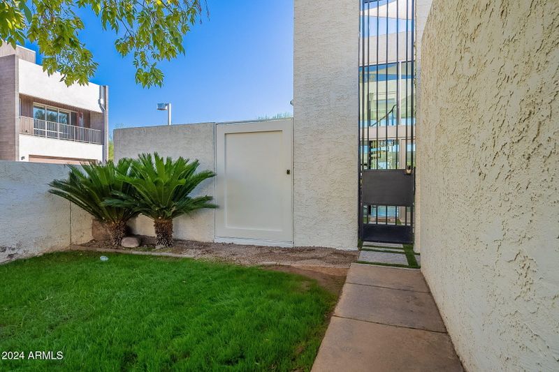 4662 N 40th St, Phoenix, AZ 85018