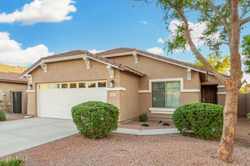 4669 Alamo St, San Tan Valley, AZ 85140