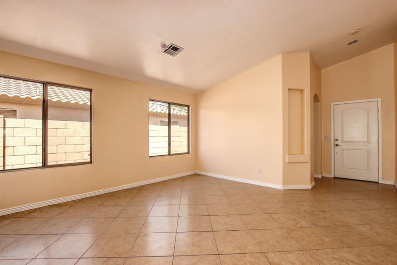 4669 W Carson Rd, Laveen, AZ 85339