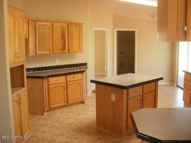 46709 N 13th Ave, New River, AZ 85087