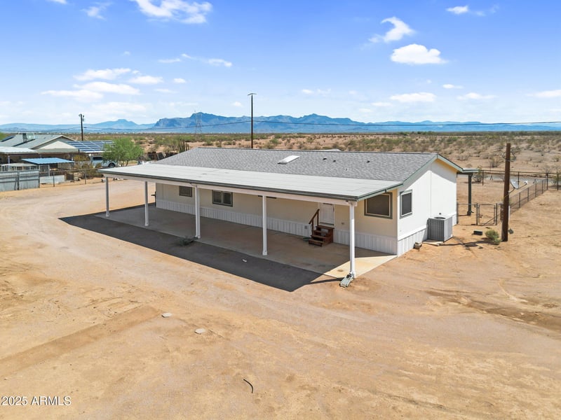 46806 Mckenzie Rd, Mesa, AZ 85212