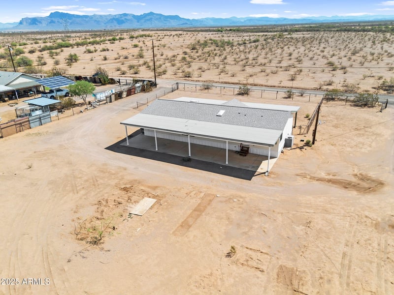 46806 Mckenzie Rd, Mesa, AZ 85212