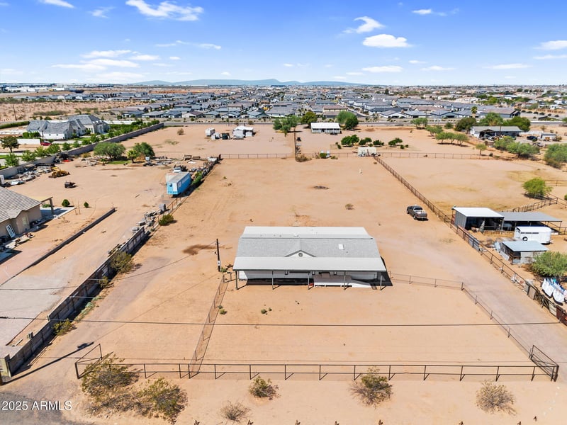 46806 Mckenzie Rd, Mesa, AZ 85212