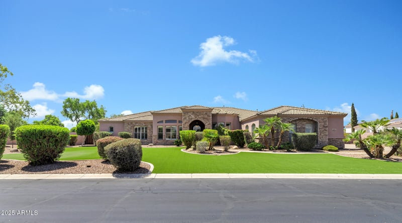 4682 Banning Dr, Gilbert, AZ 85297