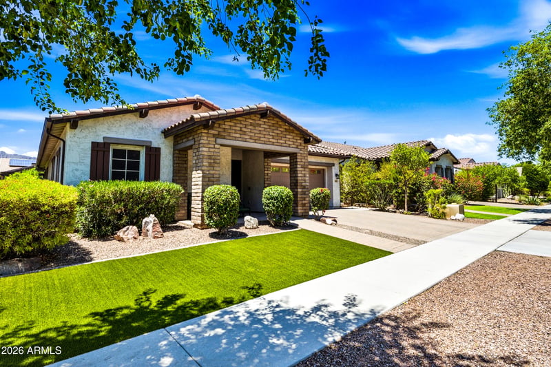 4682 206th Dr, Buckeye, AZ 85396