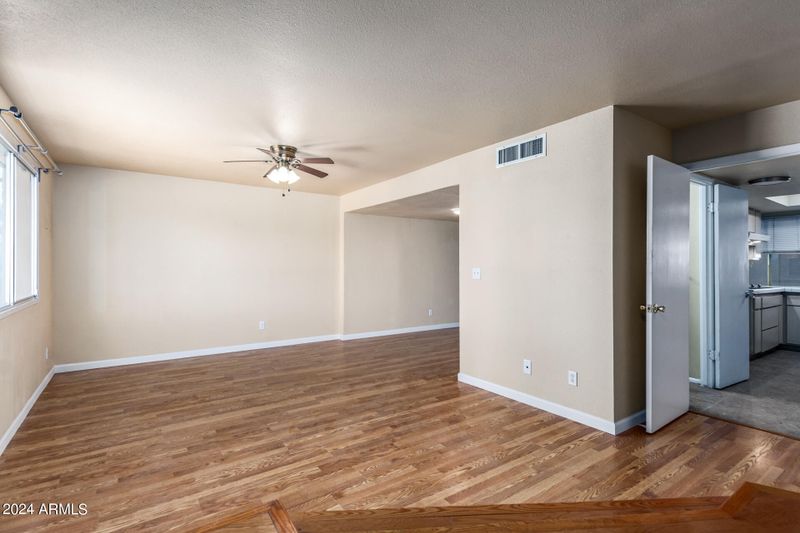 4684 N 19th Ave, Phoenix, AZ 85015
