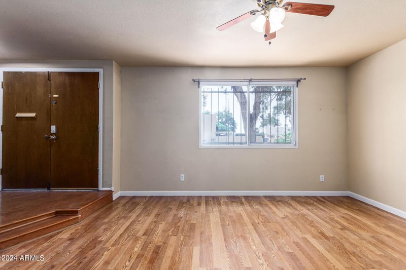 4684 N 19th Ave, Phoenix, AZ 85015