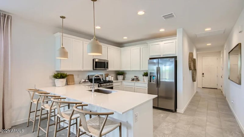 4688 E Kenneth Ln, San Tan Valley, AZ 85143