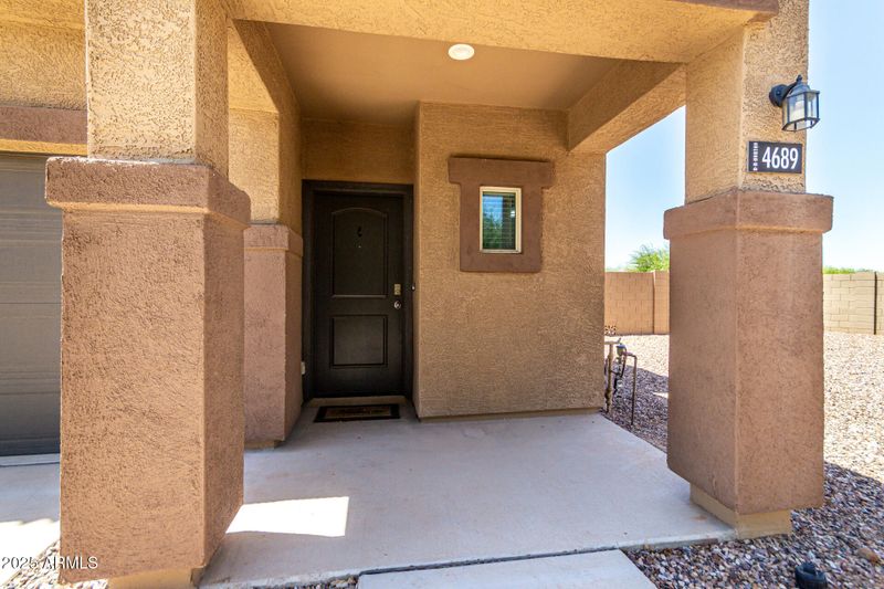 4689 E Argentite St, San Tan Valley, AZ 85143