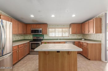 46908 N 27th Ave, New River, AZ 85087