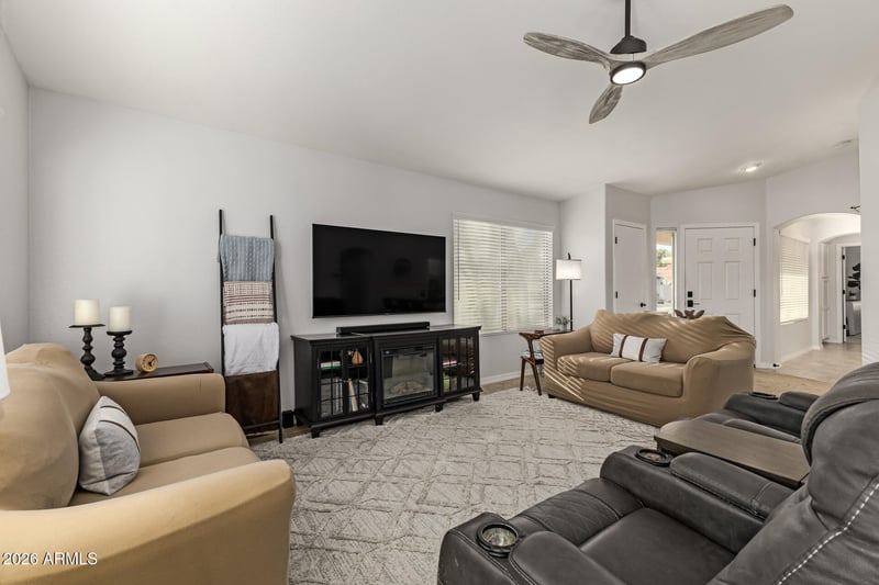 4691 E Appleby Ct, Gilbert, AZ 85298