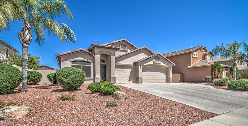 4695 S Joshua Tree Ln, Gilbert, AZ 85297