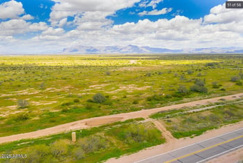 4696 Meadow Lark Way, San Tan Valley, AZ 85140