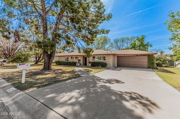 47 Royal Palm Rd, Phoenix, AZ 85020