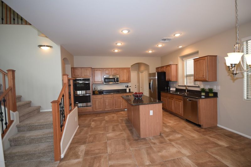 47 W Red Mesa Trl, San Tan Valley, AZ 85143