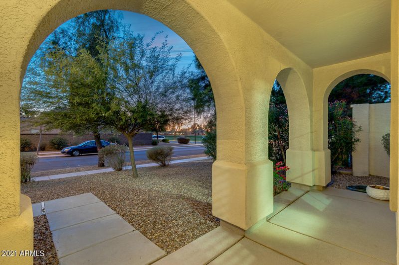 4700 E Cloudburst Dr, Gilbert, AZ 85297