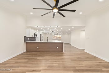 4701 63rd Dr, Phoenix, AZ 85033
