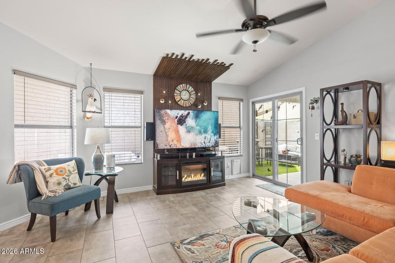 4701 Abraham Ln, Phoenix, AZ 85050