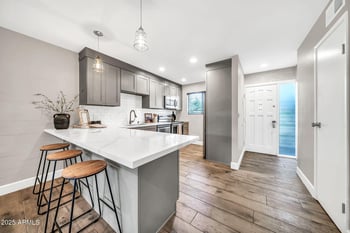 4701 68th St #114, Scottsdale, AZ 85251