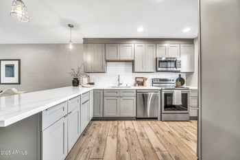 4701 68th St #114, Scottsdale, AZ 85251