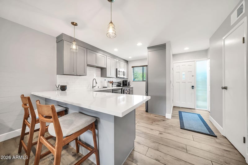 4701 N 68th St #114, Scottsdale, AZ 85251