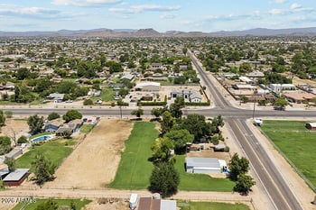 4701 Greenway Rd, Glendale, AZ 85306