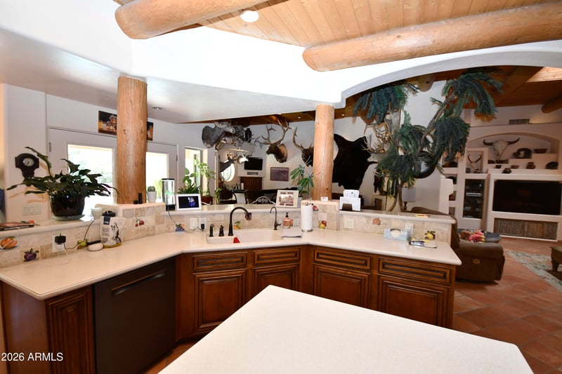 4701 Misty Willow Ln, Glendale, AZ 85310